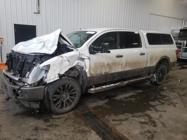NISSAN TITAN