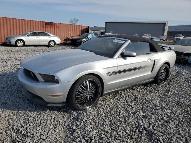 FORD MUSTANG