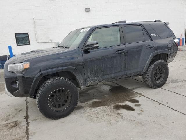 TOYOTA 4RUNNER