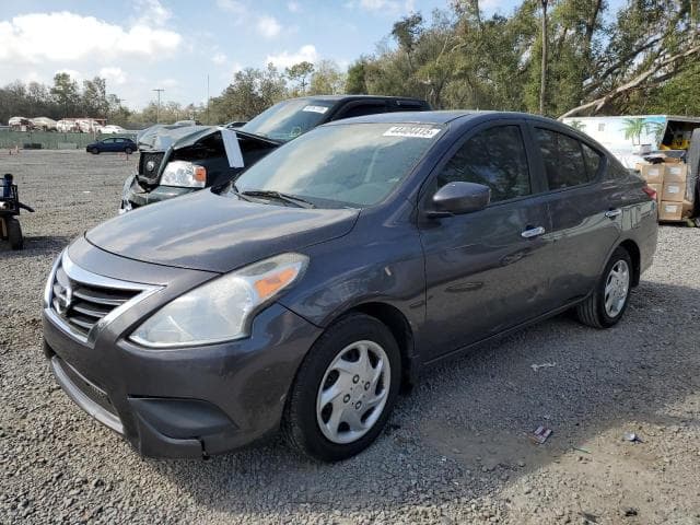 NISSAN VERSA