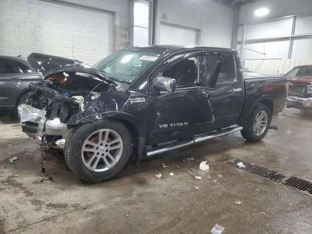 NISSAN TITAN