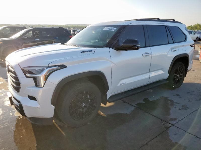 TOYOTA SEQUOIA