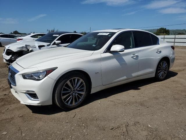 INFINITI Q50