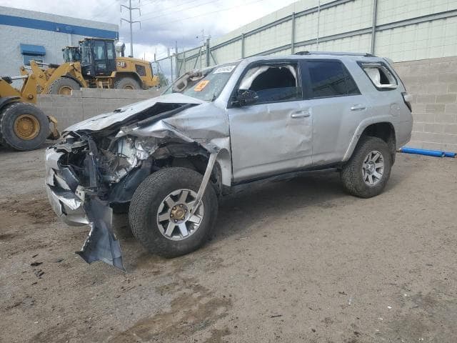 TOYOTA 4RUNNER