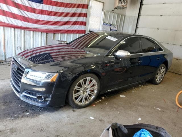 AUDI S8