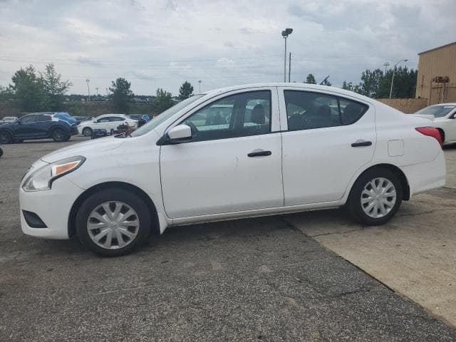 NISSAN VERSA