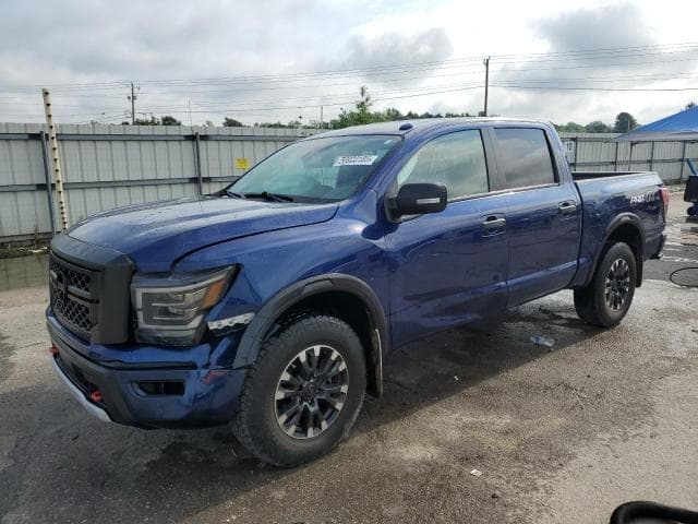 NISSAN TITAN