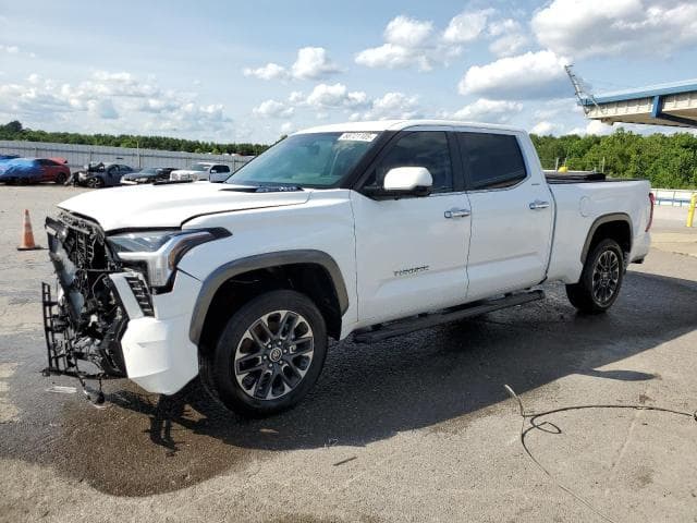 TOYOTA TUNDRA