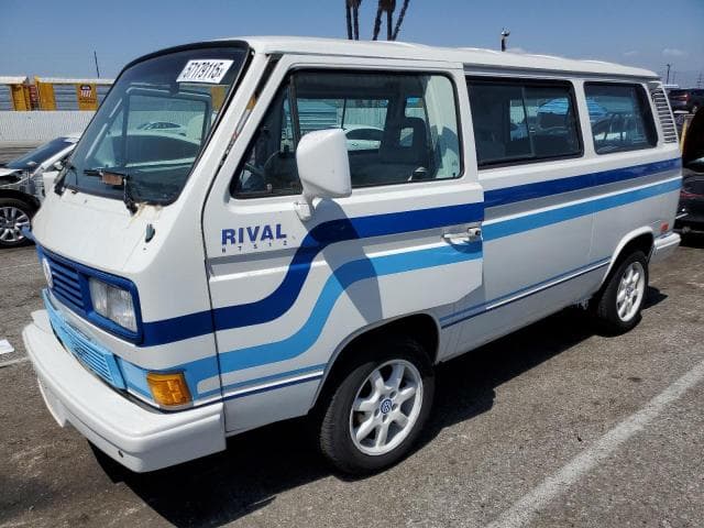 VOLKSWAGEN MINIVAN