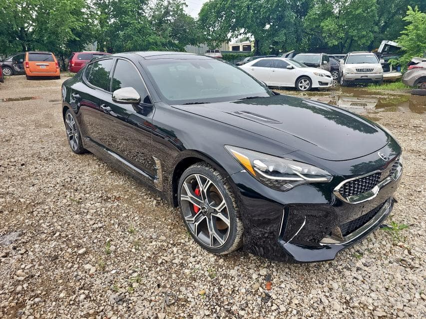 KIA STINGER