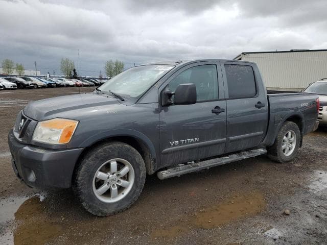 NISSAN TITAN