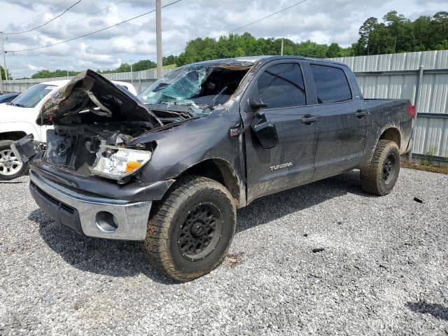 TOYOTA TUNDRA