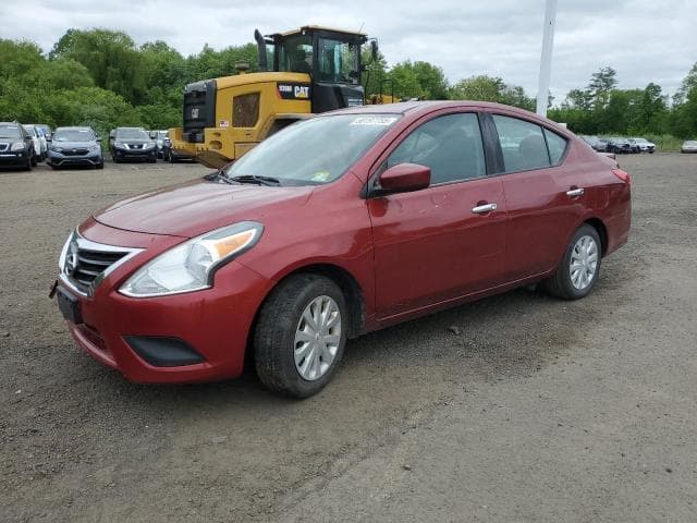 NISSAN VERSA