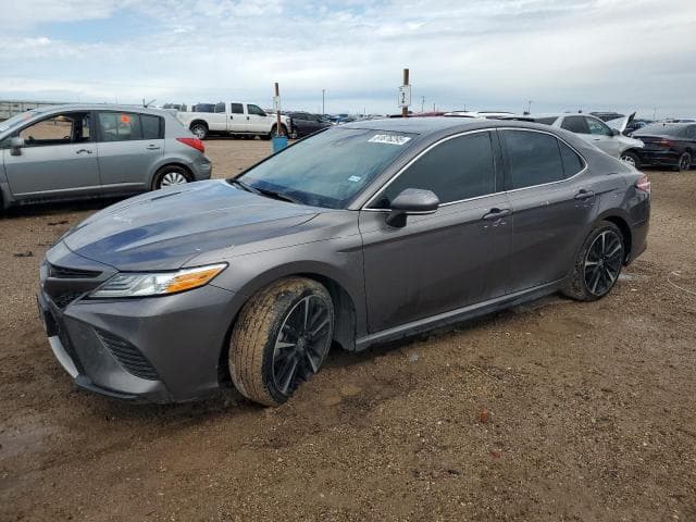 TOYOTA CAMRY
