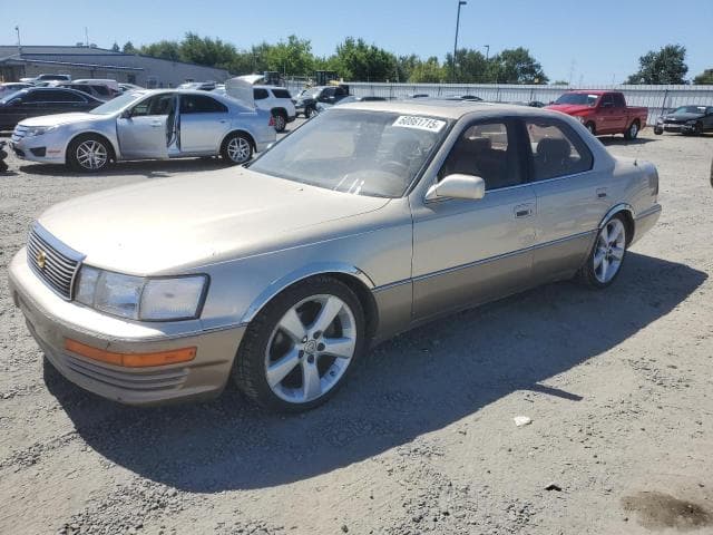 LEXUS LS400