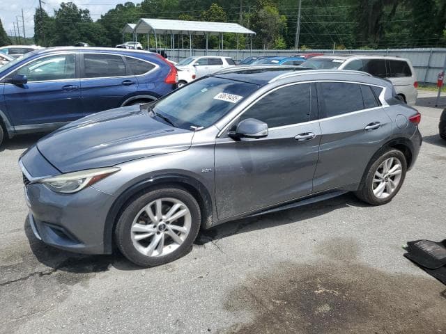 INFINITI QX30