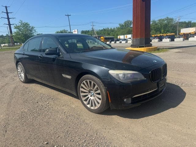 BMW 7 SERIES