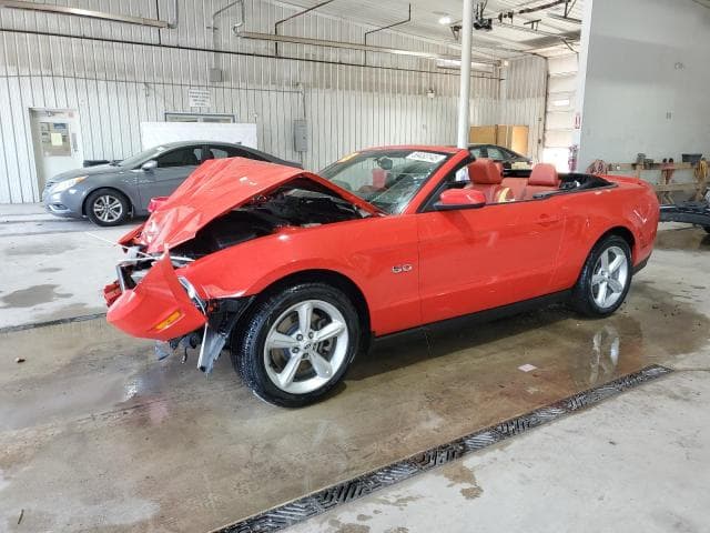 FORD MUSTANG
