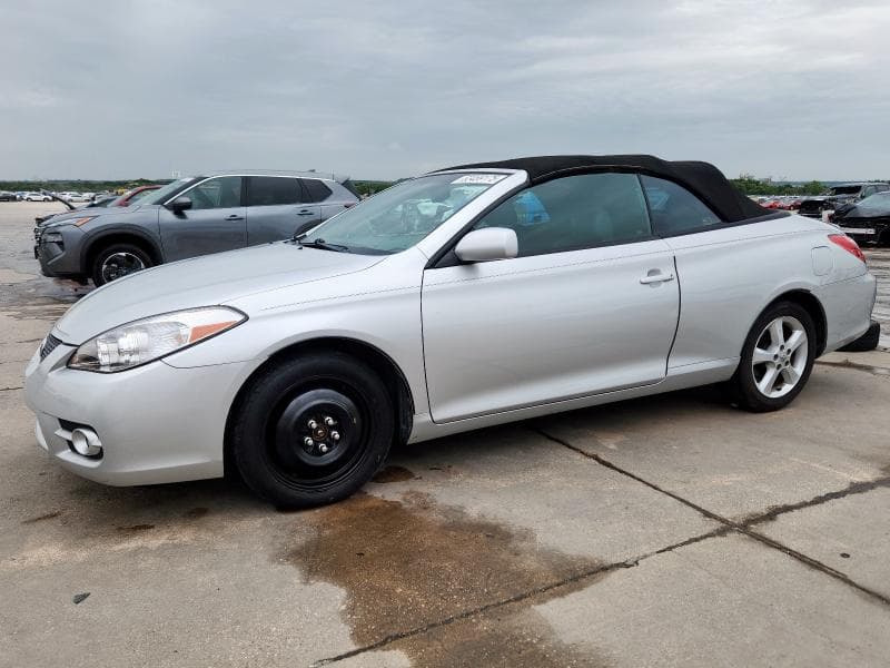 TOYOTA CAMRY SOLA
