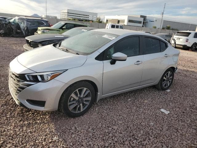 NISSAN VERSA